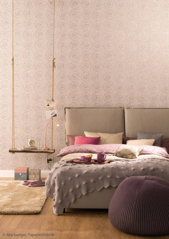 Unser Spektrum reicht von traditionellen Tapeten, über Rauhfaser, Vliesstrukturen und Glasgewebe bis zu aktuellen Farben und Mustern aus den Tapetenkollektionen namhafter Designer und Lieferanten. Unser Spektrum reicht von traditionellen Tapeten, über Rauhfaser, Vliesstrukturen und Glasgewebe bis zu aktuellen Farben und Mustern aus den Tapetenkollektionen namhafter Designer und Lieferanten.